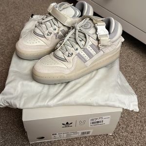 Exclusive Bad Bunny Adidas forum size 4 1/2 grade school or Men 4 1/2